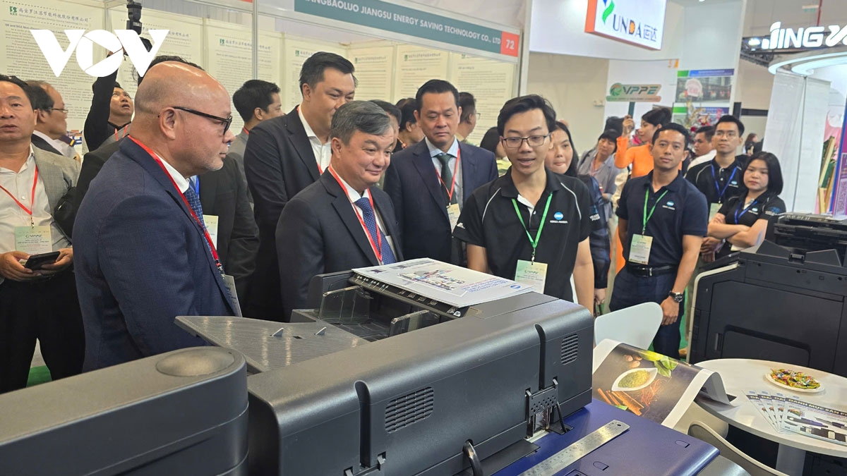 hơn 500 ông lớn ngành giấy và bao bì hội tụ tại vppe 2025 bình dương hình ảnh 1 hon 500 ong lon nganh giay va bao bi hoi tu tai vppe 2025 binh duong hinh anh 1