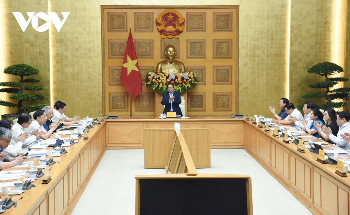 thủ tướng phát triển kinh tế tư nhân để mọi người, mọi nhà thi đua làm giàu hình ảnh 1 thu tuong phat trien kinh te tu nhan de moi nguoi, moi nha thi dua lam giau hinh anh 1