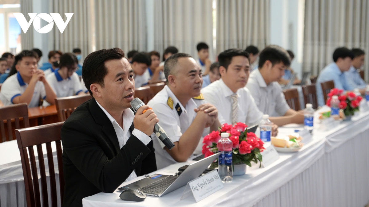 ngành cảng biển - logistics khát nhân tài hình ảnh 1 nganh cang bien - logistics khat nhan tai hinh anh 1