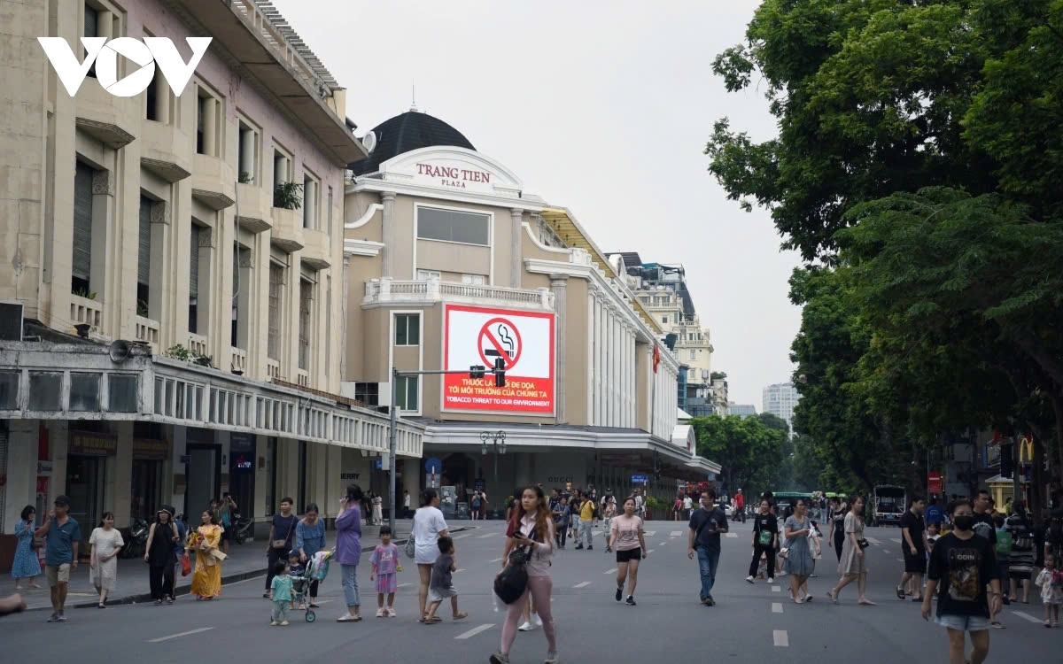 Sau loạt khai trương ồ ạt, nhiều phố đi bộ đìu hiu, cầm chừng