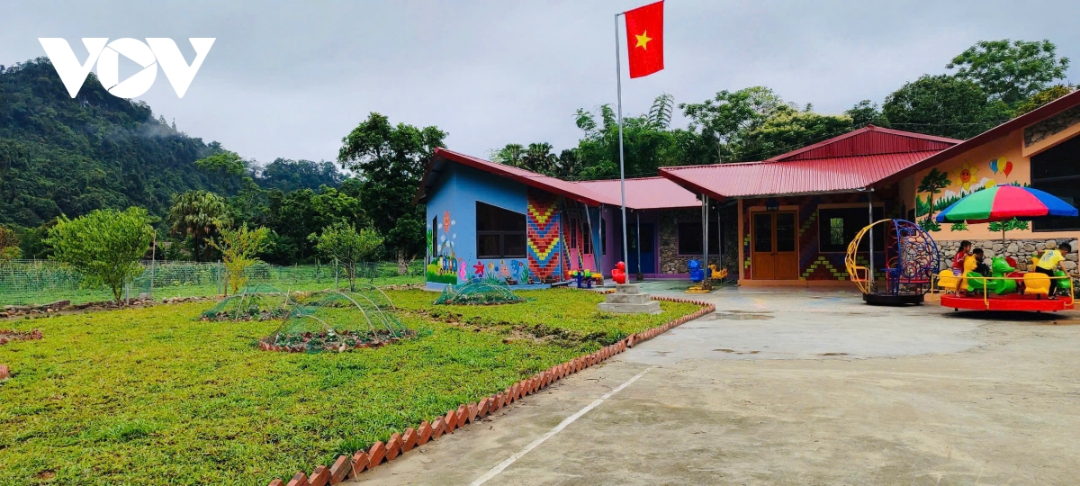 Điểm trường bản dâng - nơi thắp sáng tương lai cho trẻ em vùng cao hình ảnh 3 Diem truong ban dang - noi thap sang tuong lai cho tre em vung cao hinh anh 3