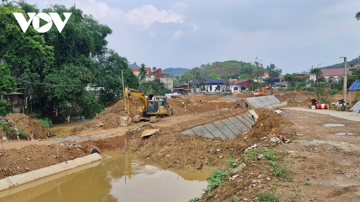 kè chống lũ suối cầu dài yên bái chậm tiến độ làm tăng nguy cơ ngập úng trước mùa hình ảnh 9 ke chong lu suoi cau dai yen bai cham tien do lam tang nguy co ngap ung truoc mua hinh anh 9