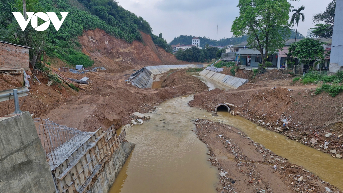 kè chống lũ suối cầu dài yên bái chậm tiến độ làm tăng nguy cơ ngập úng trước mùa hình ảnh 6 ke chong lu suoi cau dai yen bai cham tien do lam tang nguy co ngap ung truoc mua hinh anh 6