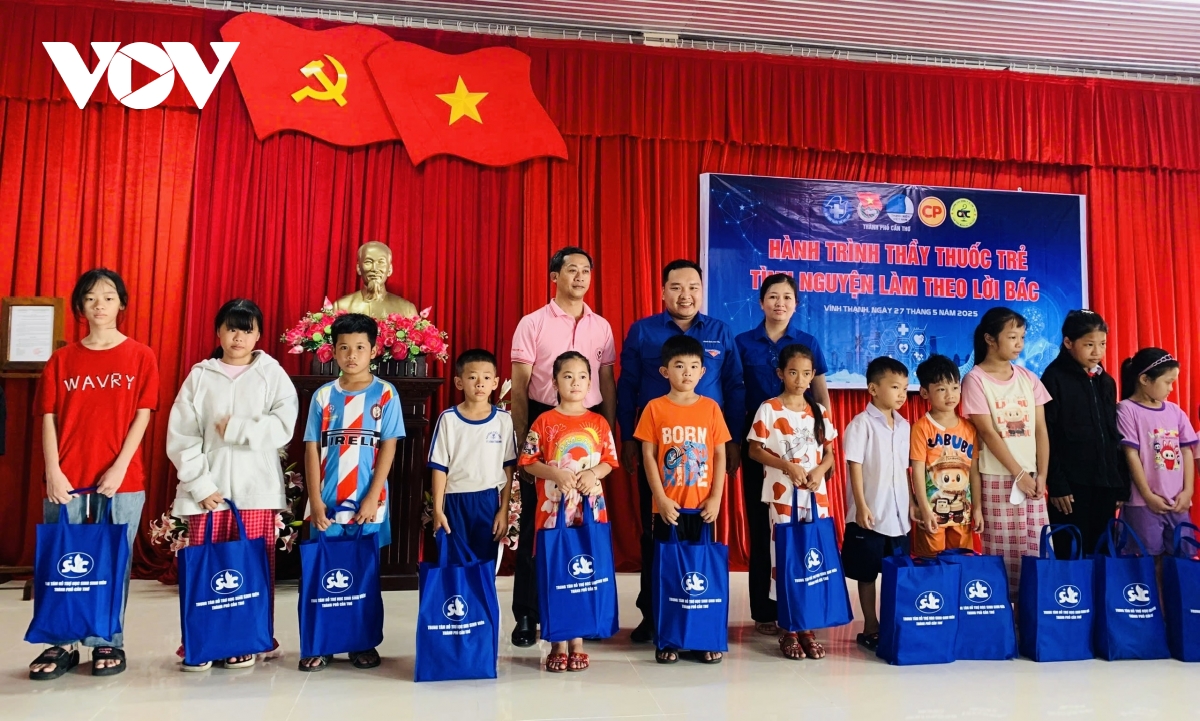 hơn 30.000 thanh niên cần thơ tham chiến dịch tình nguyện hè 2025 hình ảnh 2 hon 30.000 thanh nien can tho tham chien dich tinh nguyen he 2025 hinh anh 2