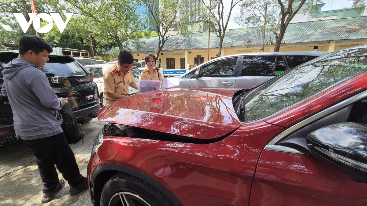 Mua bán, cho tặng xe đã qua sử dụng: Điều cần biết để tránh vi phạm