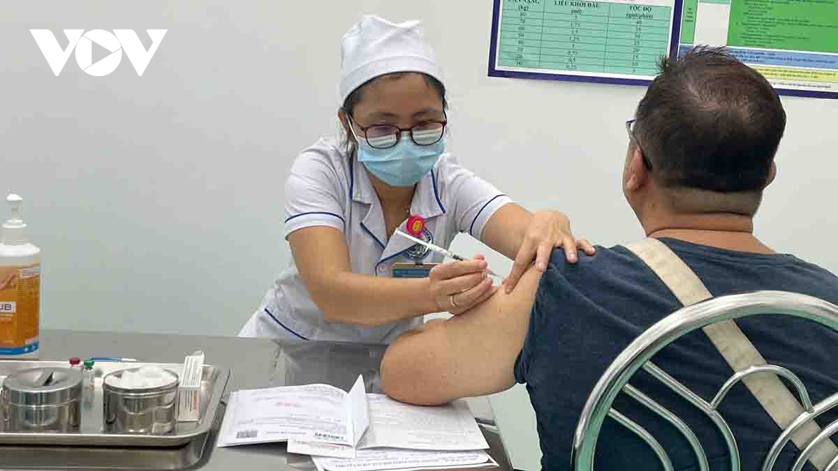 tìm thầy khoán chữa zona thần kinh, bệnh nhân biến chứng lở loét nặng hình ảnh 3 tim thay khoan chua zona than kinh, benh nhan bien chung lo loet nang hinh anh 3