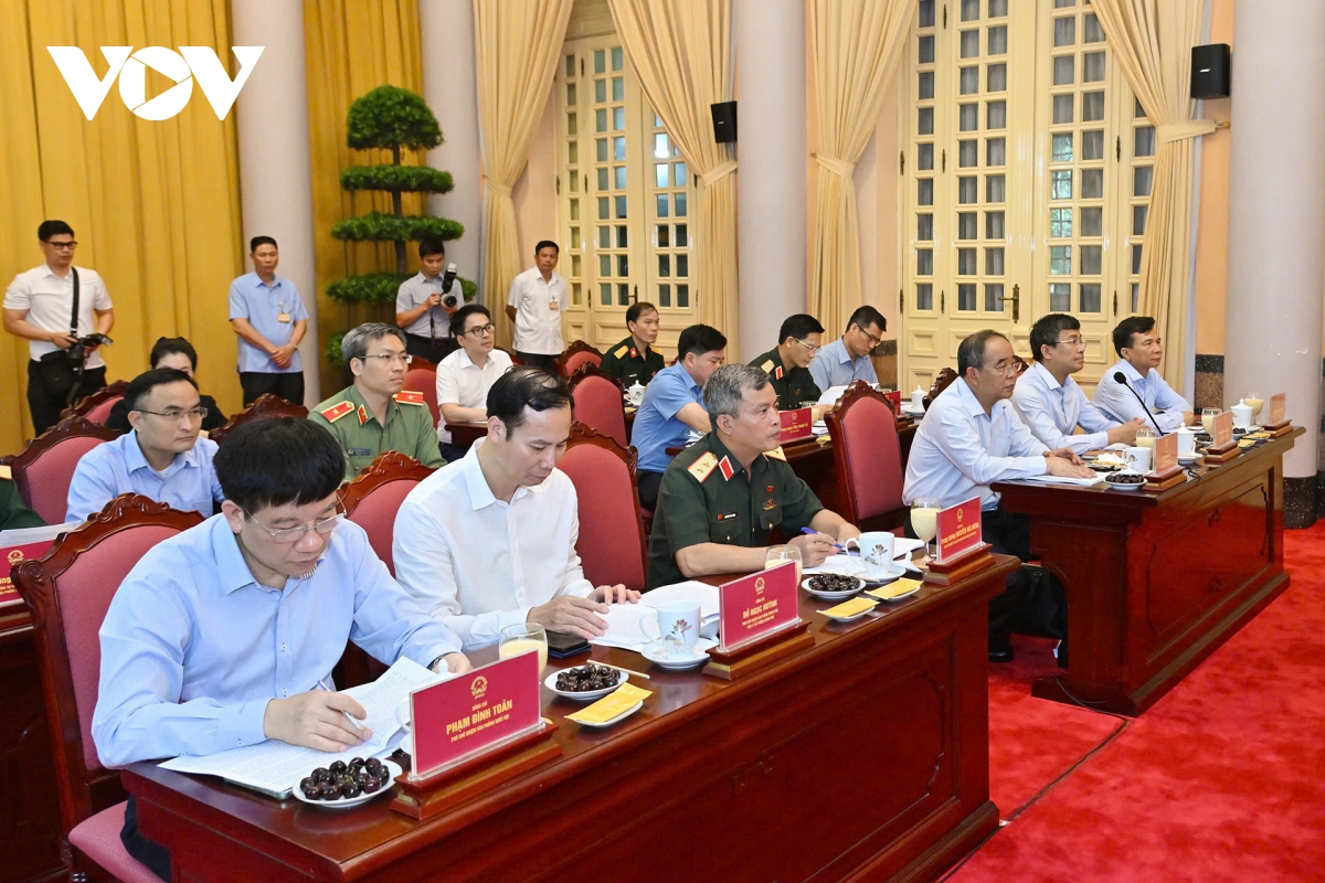 chủ tịch nước chủ trì phiên họp hội đồng quốc phòng và an ninh hình ảnh 5 chu tich nuoc chu tri phien hop hoi dong quoc phong va an ninh hinh anh 5