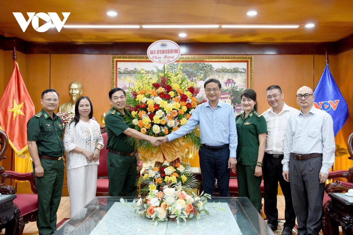 nhiều bộ, ngành, địa phương chúc mừng vov nhân ngày báo chí cách mạng việt nam hình ảnh 6 nhieu bo, nganh, dia phuong chuc mung vov nhan ngay bao chi cach mang viet nam hinh anh 6