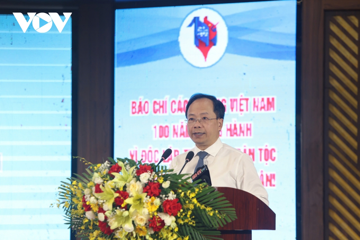 hà tĩnh vinh danh báo chí cách mạng, hướng tới truyền thông số hình ảnh 1 ha tinh vinh danh bao chi cach mang, huong toi truyen thong so hinh anh 1