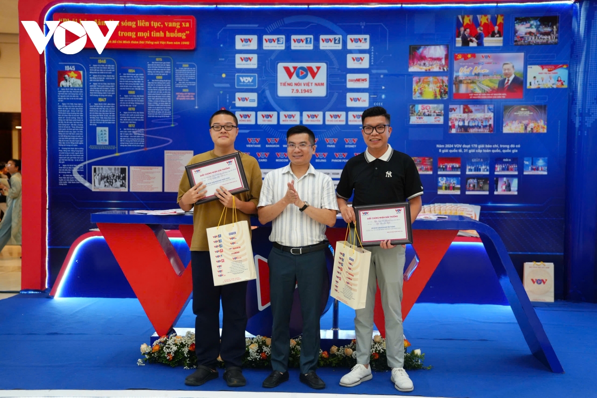 hoi bao toan quoc 2025 nhieu hoat dong soi noi tai gian trung bay cua vov hinh anh 12