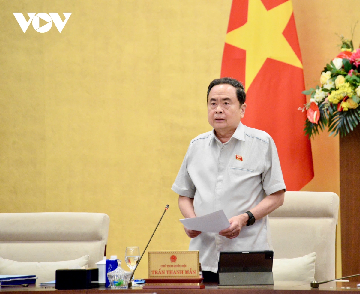 Chủ tịch Quốc hội: Mỗi quyết sách khi ban hành thiết thực với người dân