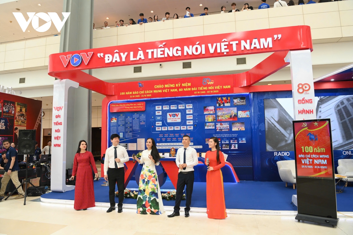 hoi bao toan quoc 2025 nhieu hoat dong soi noi tai gian trung bay cua vov hinh anh 14