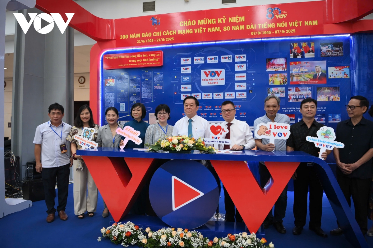hoi bao toan quoc 2025 nhieu hoat dong soi noi tai gian trung bay cua vov hinh anh 16