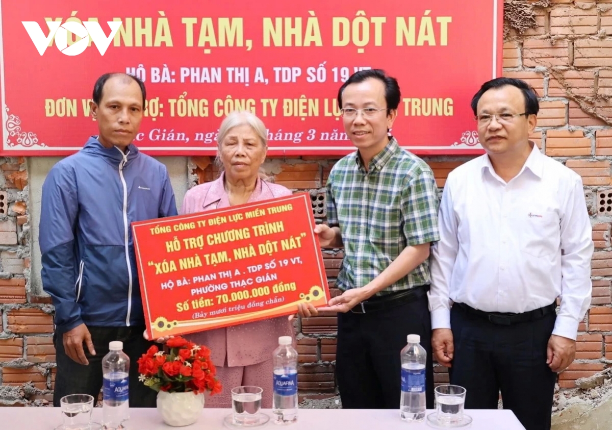 tp Đà nẵng vượt tiến độ 2 tháng về chương trình xóa nhà tạm, nhà dột nát hình ảnh 2 tp Da nang vuot tien do 2 thang ve chuong trinh xoa nha tam, nha dot nat hinh anh 2