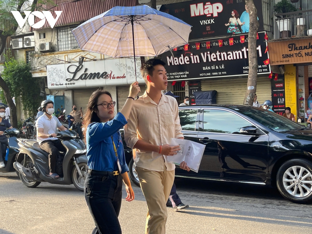 tiếp sức mùa thi sắc xanh của niềm tin và sẻ chia hình ảnh 4 tiep suc mua thi sac xanh cua niem tin va se chia hinh anh 4
