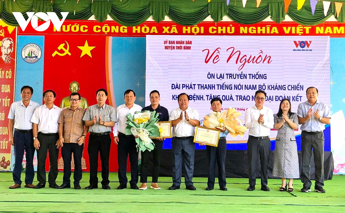 ài tiếng nói nam bộ kháng chiến - tiếng nói của khát vọng độc lập, tự do hình ảnh 2 ai tieng noi nam bo khang chien - tieng noi cua khat vong doc lap, tu do hinh anh 2
