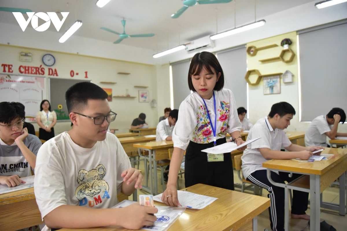 Hơn 124.000 thí sinh Hà Nội làm thủ tục dự thi tốt nghiệp THPT 2025