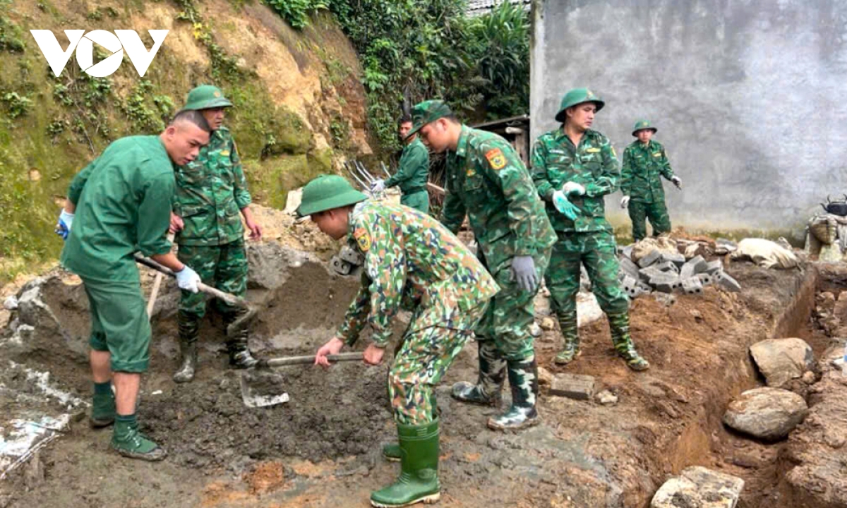 bộ đội biên phòng lai châu chung tay xây những mái ấm nơi biên giới hình ảnh 5 bo doi bien phong lai chau chung tay xay nhung mai am noi bien gioi hinh anh 5