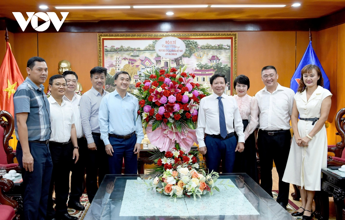 nhiều bộ, ngành, địa phương chúc mừng vov nhân ngày báo chí cách mạng việt nam hình ảnh 19 nhieu bo, nganh, dia phuong chuc mung vov nhan ngay bao chi cach mang viet nam hinh anh 19