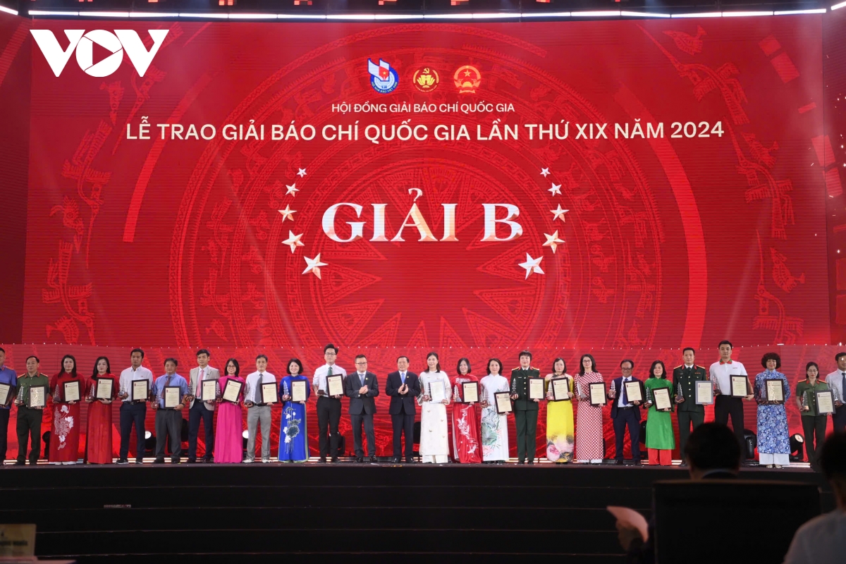 toan canh le trao giai bao chi quoc gia lan thu 19 - nam 2024 hinh anh 7