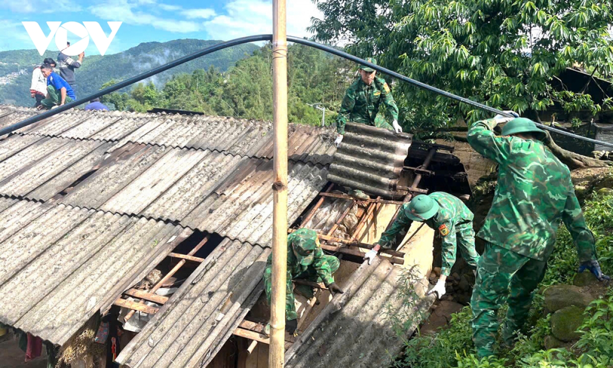 bộ đội biên phòng lai châu chung tay xây những mái ấm nơi biên giới hình ảnh 7 bo doi bien phong lai chau chung tay xay nhung mai am noi bien gioi hinh anh 7