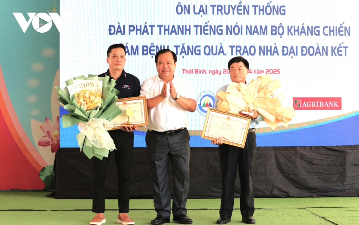 ài tiếng nói nam bộ kháng chiến - tiếng nói của khát vọng độc lập, tự do hình ảnh 7 ai tieng noi nam bo khang chien - tieng noi cua khat vong doc lap, tu do hinh anh 7