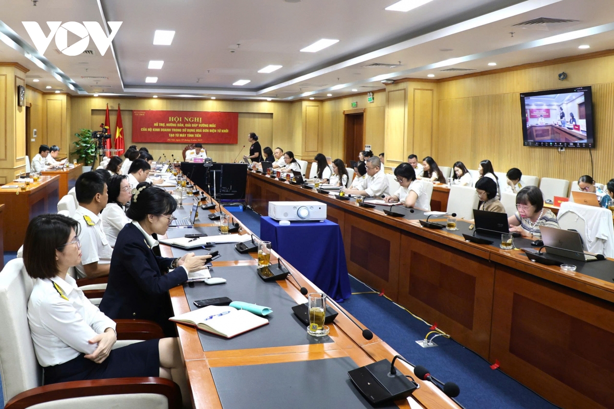 cơ quan thuế sẽ đến từng hộ kinh doanh, hỗ trợ chuyển đổi sang hoá đơn điện tử hình ảnh 1 co quan thue se den tung ho kinh doanh, ho tro chuyen doi sang hoa don dien tu hinh anh 1