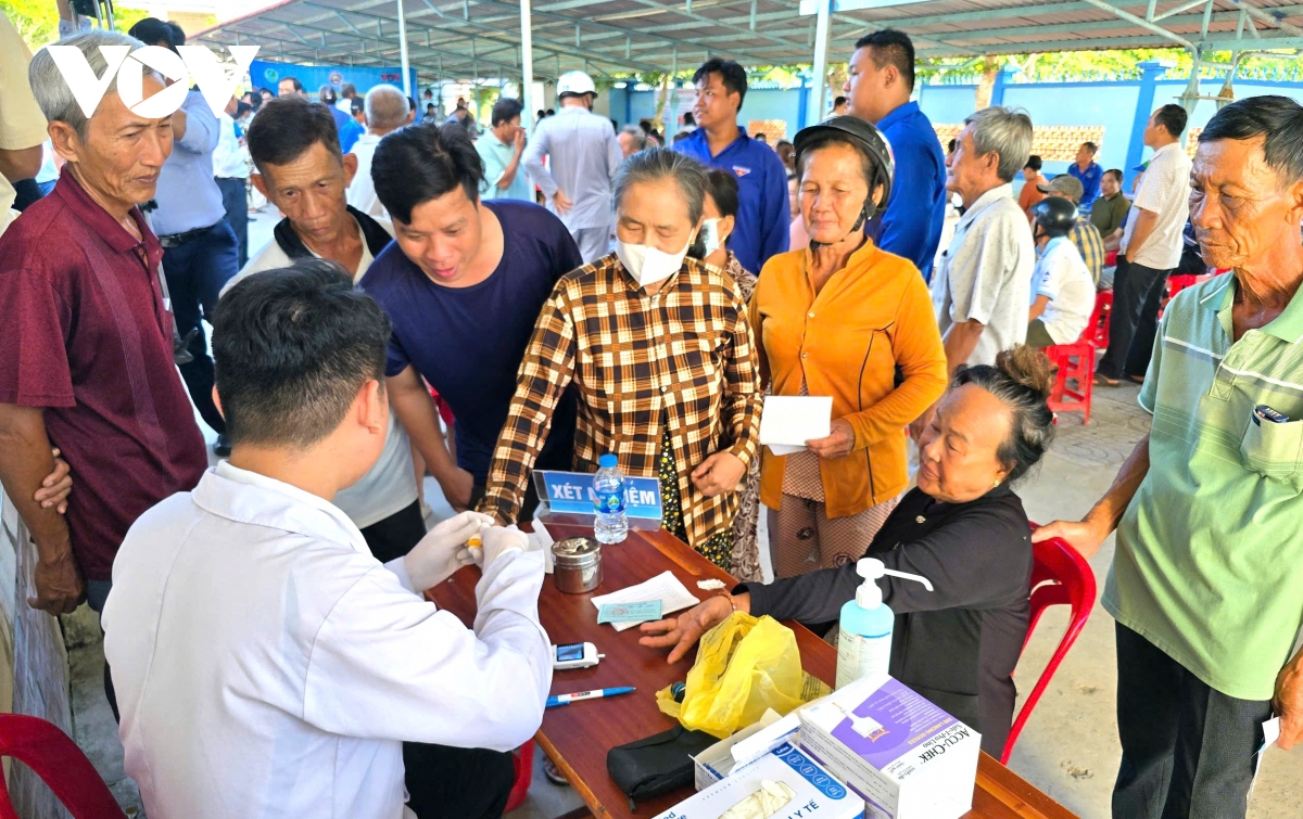 ài tiếng nói nam bộ kháng chiến - tiếng nói của khát vọng độc lập, tự do hình ảnh 8 ai tieng noi nam bo khang chien - tieng noi cua khat vong doc lap, tu do hinh anh 8
