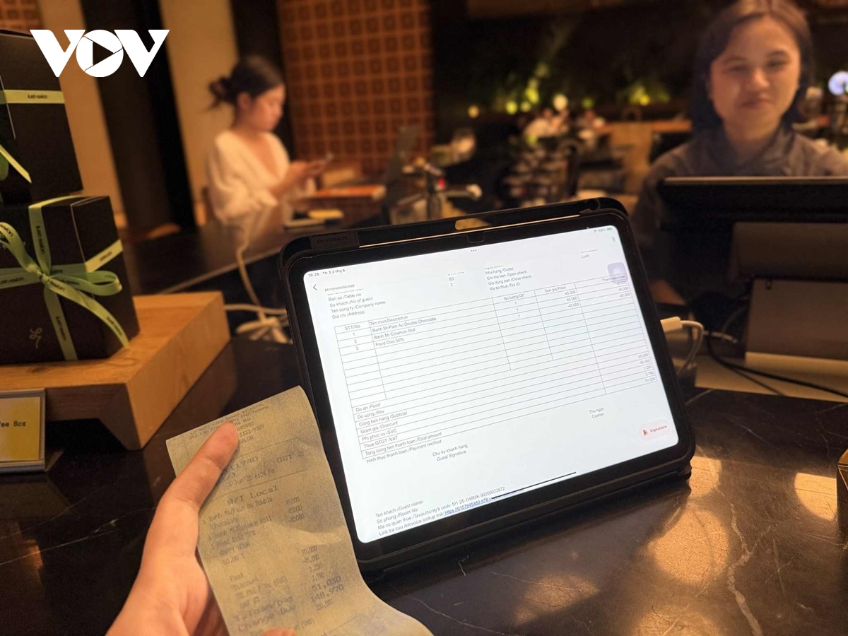 hộ kinh doanh loay hoay với hóa đơn điện tử từ máy tính tiền hình ảnh 1 ho kinh doanh loay hoay voi hoa don dien tu tu may tinh tien hinh anh 1