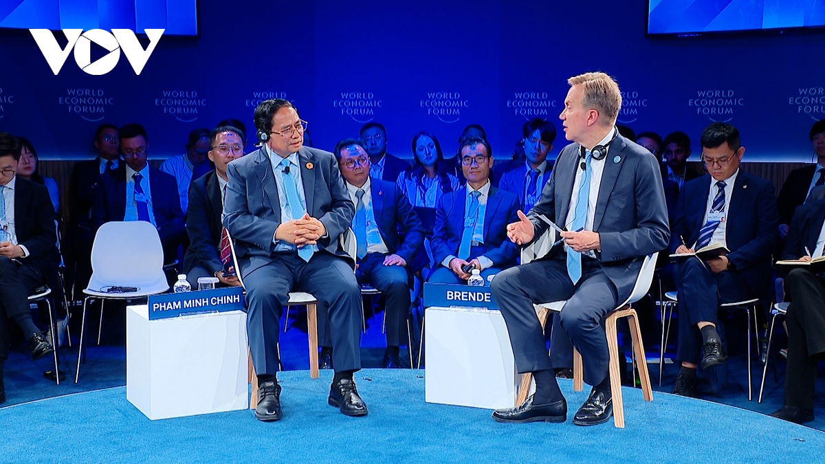 vietnam committed to building sel-reliant economy, embracing global integration picture 1 vietnam committed to building sel-reliant economy, embracing global integration picture 1