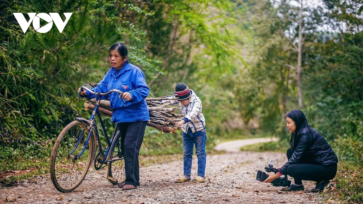 Chuyện những người làm báo “áo chàm”