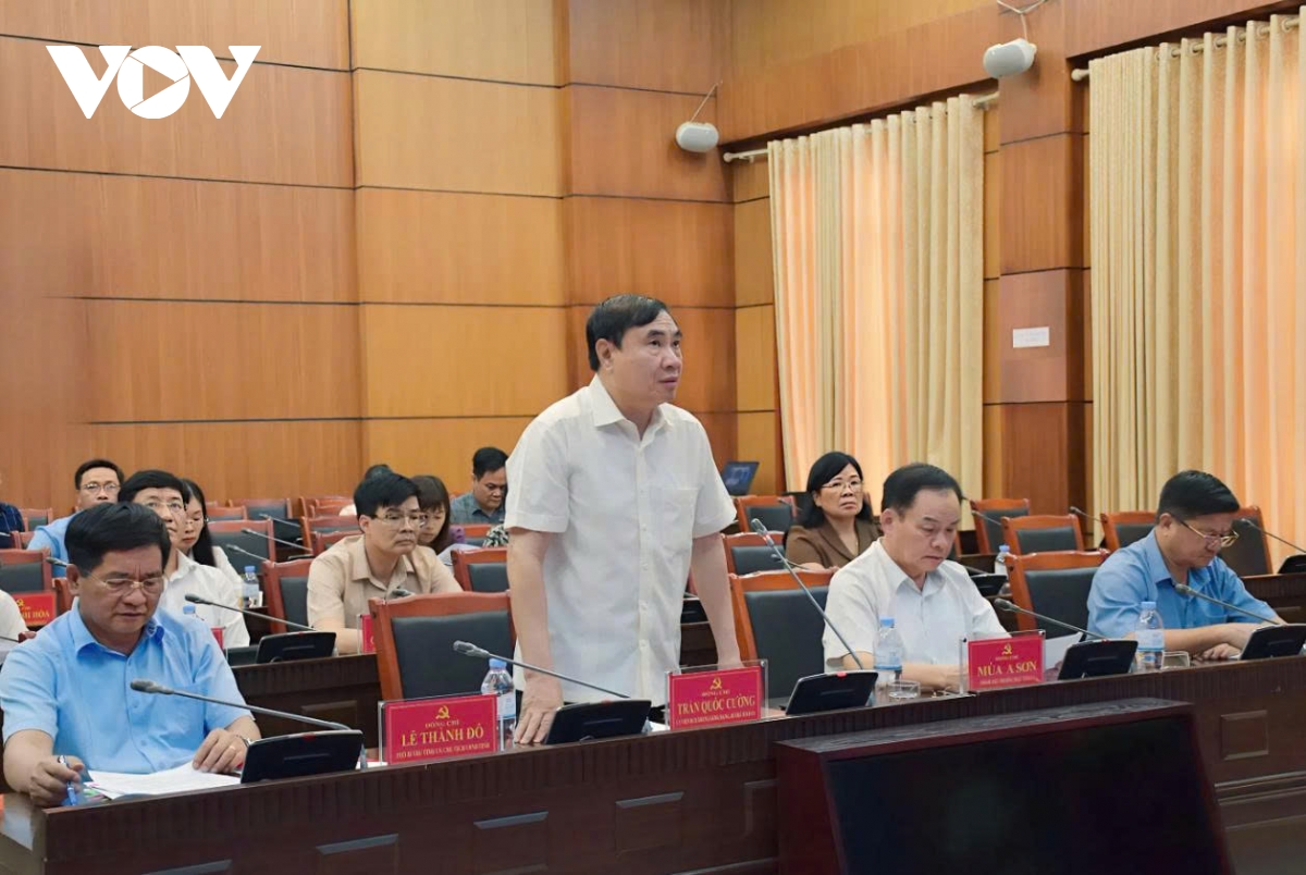 Đoàn công tác bộ chính trị, ban bí thư làm việc với tỉnh Điện biên hình ảnh 2 Doan cong tac bo chinh tri, ban bi thu lam viec voi tinh Dien bien hinh anh 2