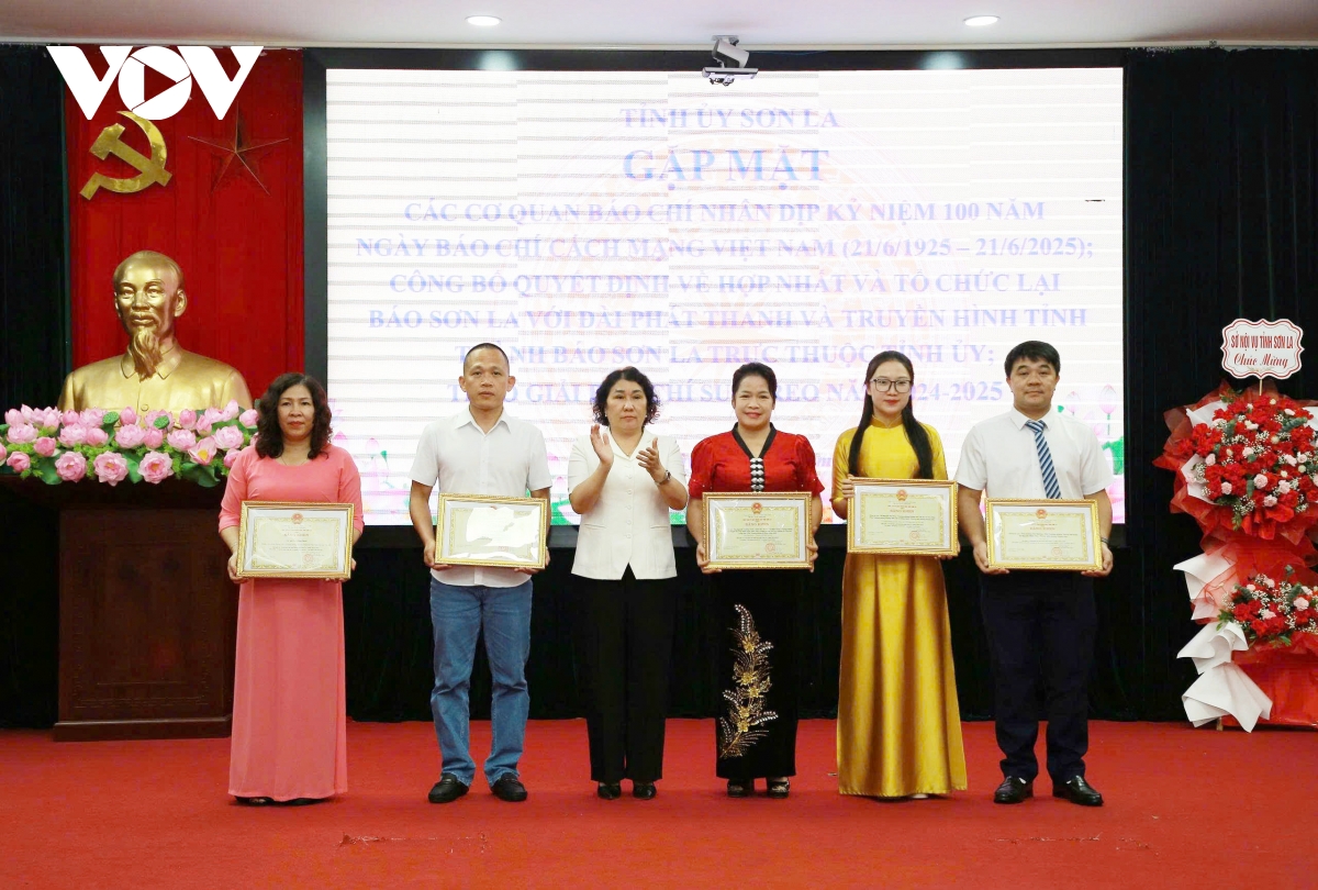 giải báo chí suối reo tỉnh sơn la đề cập nhiều vấn đề nóng hình ảnh 7 giai bao chi suoi reo tinh son la de cap nhieu van de nong hinh anh 7