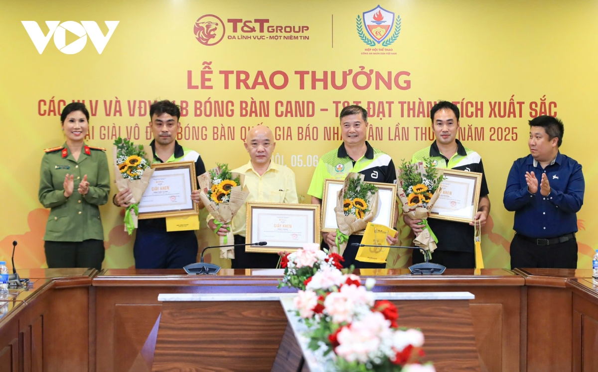 lien tiep gat hai thanh tich xuat sac, clb bong ban cand t t nhan thuong cuc lon hinh anh 6
