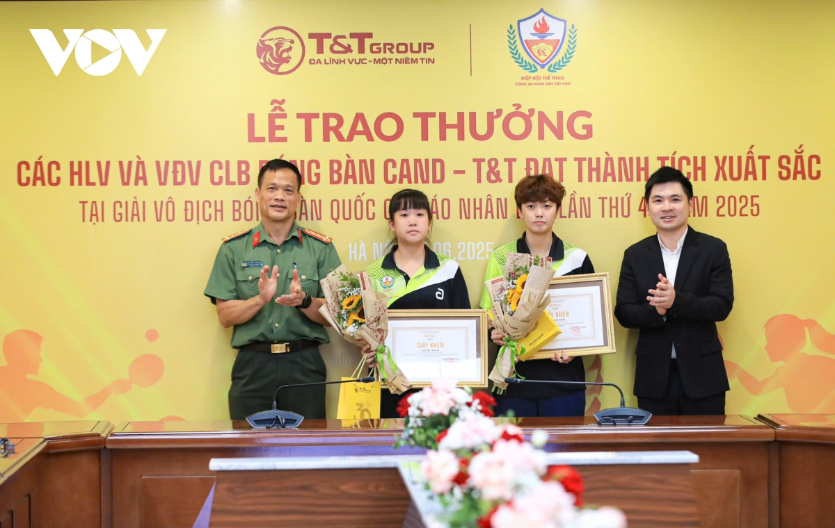lien tiep gat hai thanh tich xuat sac, clb bong ban cand t t nhan thuong cuc lon hinh anh 5