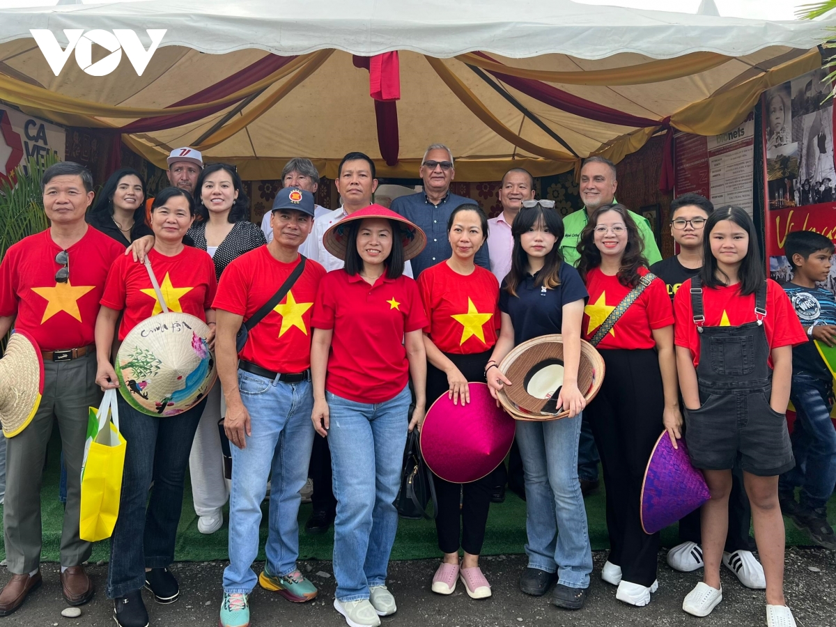 thúc đẩy quan hệ hợp tác giữa các địa phương việt nam và venezuela hình ảnh 6 thuc day quan he hop tac giua cac dia phuong viet nam va venezuela hinh anh 6