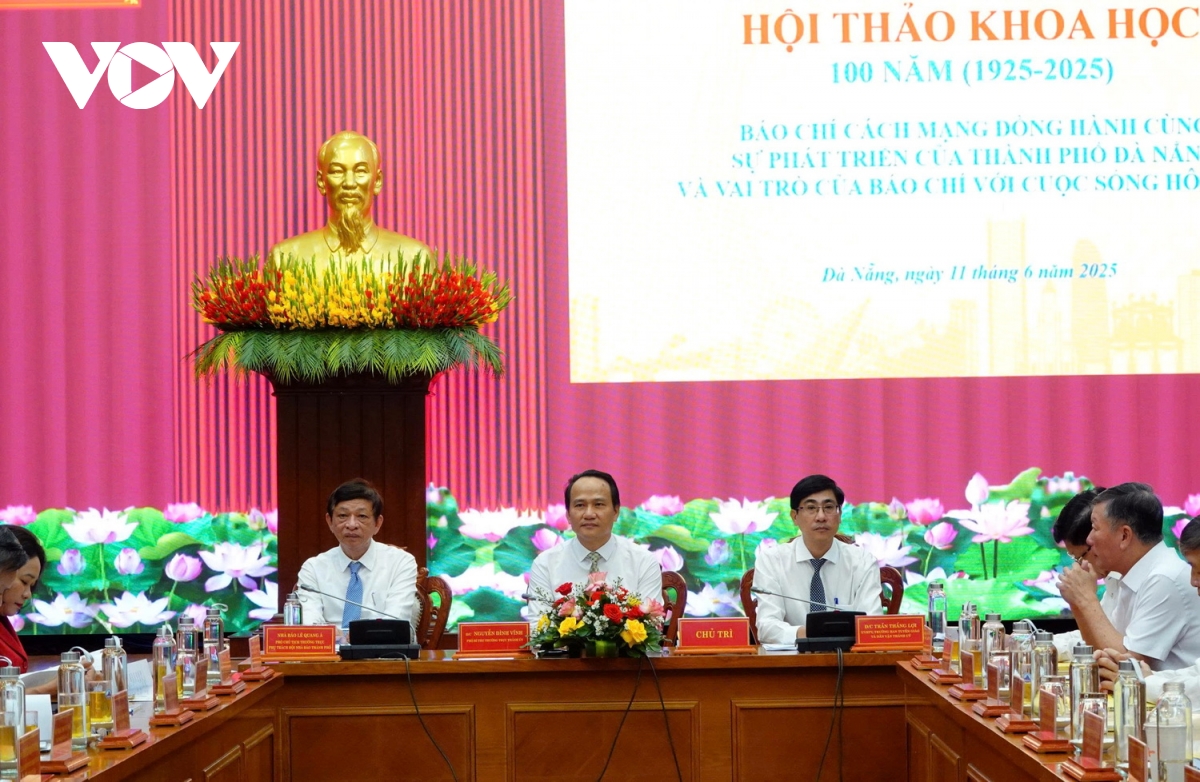100 năm báo chí cách mạng luôn đồng hành với sự phát triển thành phố Đà nẵng hình ảnh 1 100 nam bao chi cach mang luon dong hanh voi su phat trien thanh pho Da nang hinh anh 1