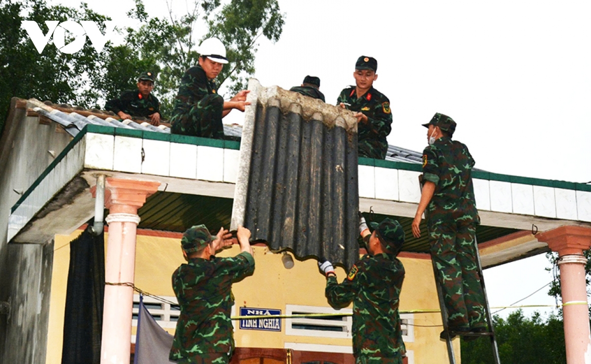 chuong trinh xoa nha tam, nha dot nat o quang ngai ve dich som 2 thang hinh anh 2
