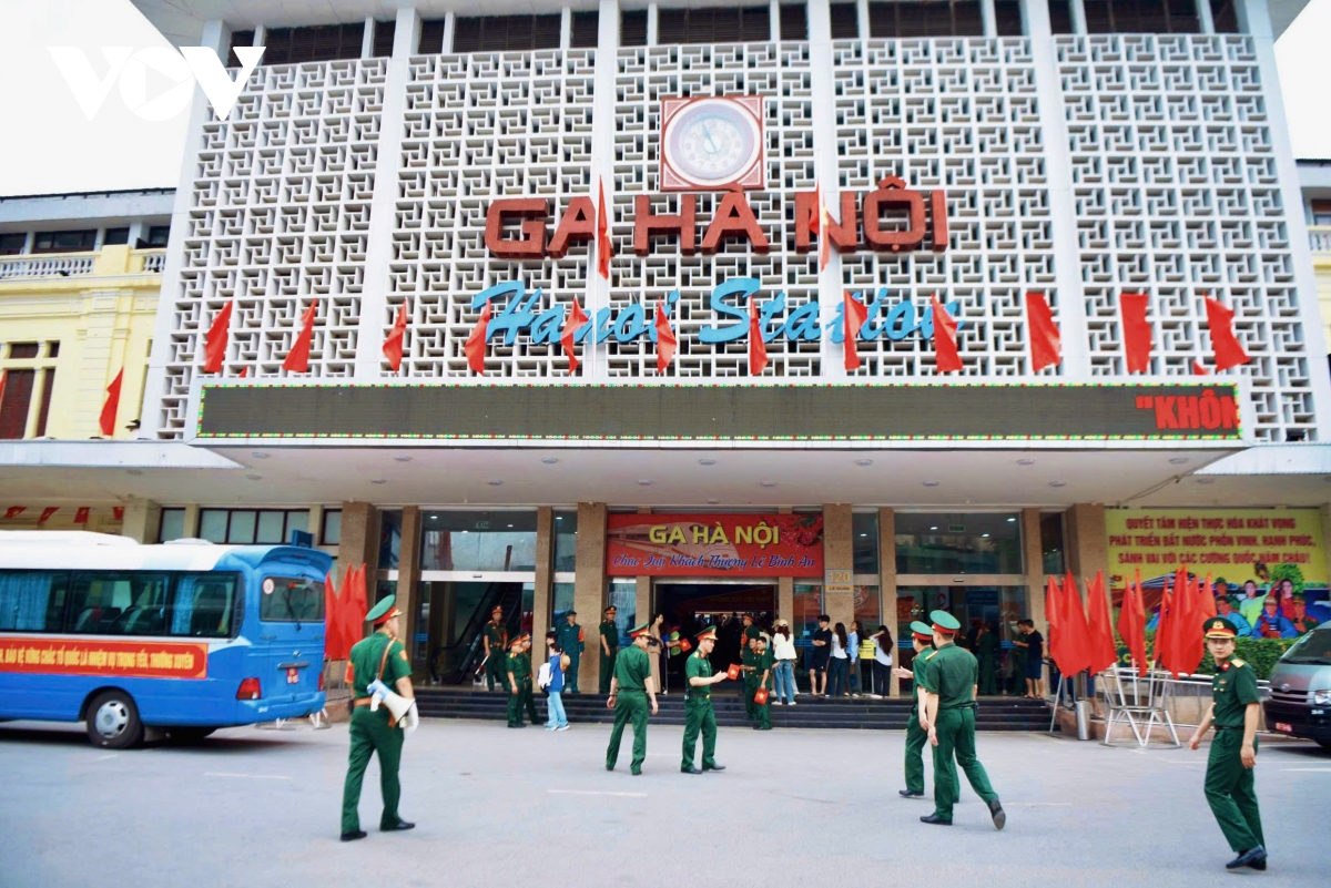 hàng nghìn chiến sỹ về hà nội luyện tập diễu binh mừng quốc khánh 2 9 hình ảnh 1 hang nghin chien sy ve ha noi luyen tap dieu binh mung quoc khanh 2 9 hinh anh 1