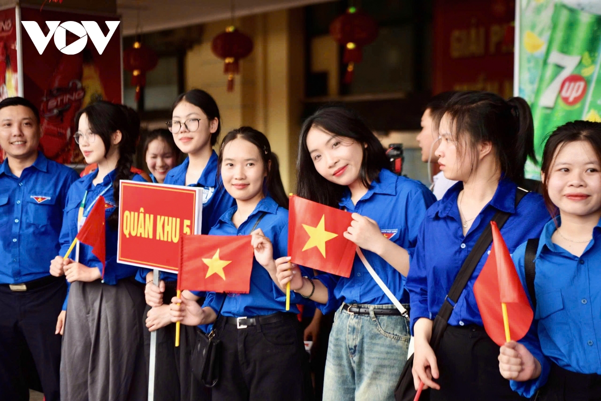 hàng nghìn chiến sỹ về hà nội luyện tập diễu binh mừng quốc khánh 2 9 hình ảnh 2 hang nghin chien sy ve ha noi luyen tap dieu binh mung quoc khanh 2 9 hinh anh 2