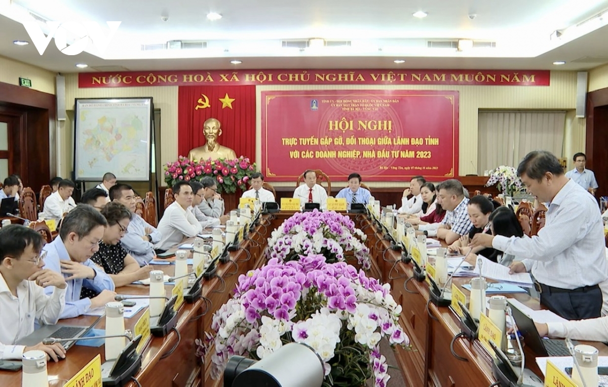 Đối thoại hàng tuần, cách Bà Rịa - Vũng Tàu "trải thảm" đón nhà đầu tư