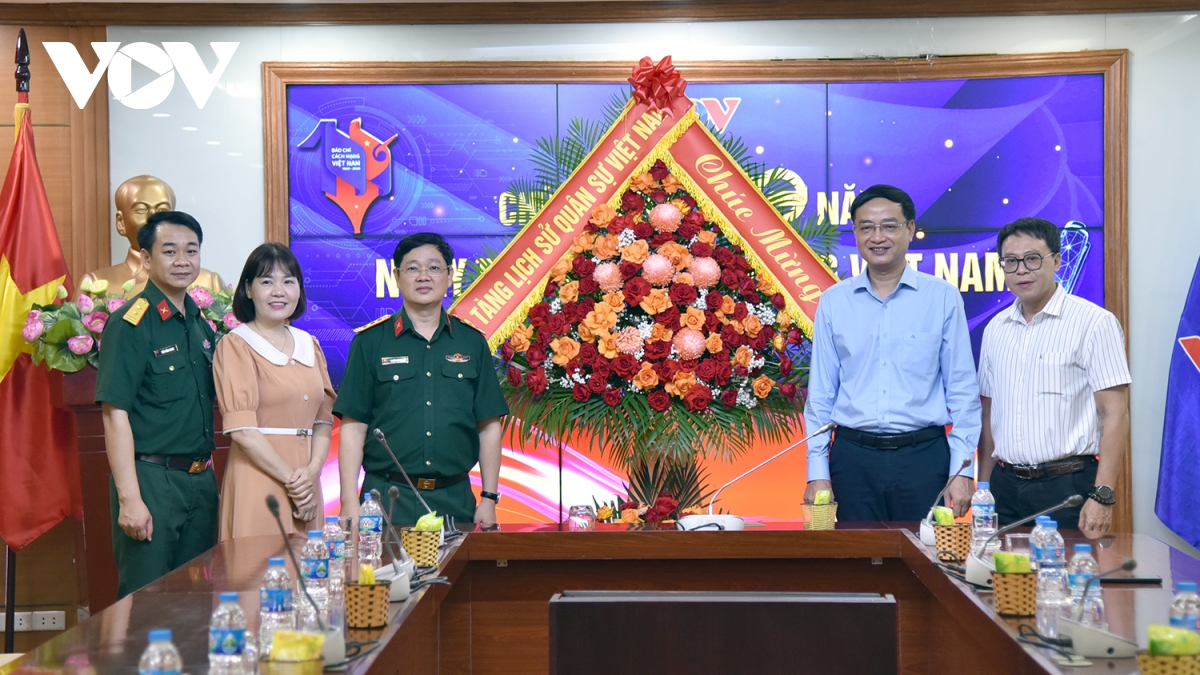nhiều bộ, ngành, địa phương chúc mừng vov nhân ngày báo chí cách mạng việt nam hình ảnh 9 nhieu bo, nganh, dia phuong chuc mung vov nhan ngay bao chi cach mang viet nam hinh anh 9