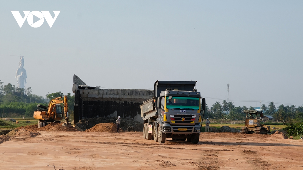 vì sao quảng ngãi thu ngân sách và giải ngân vốn đầu tư công không đạt kế hoạch hình ảnh 2 vi sao quang ngai thu ngan sach va giai ngan von dau tu cong khong dat ke hoach hinh anh 2