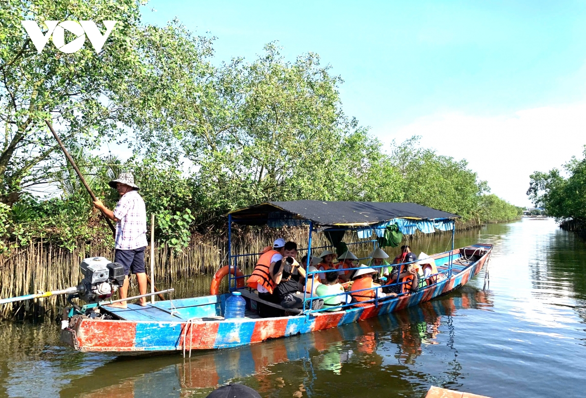 hue phat trien du lich cong dong giam nhua, nang tam trai nghiem hinh anh 3 hue phat trien du lich cong dong giam nhua, nang tam trai nghiem hinh anh 3