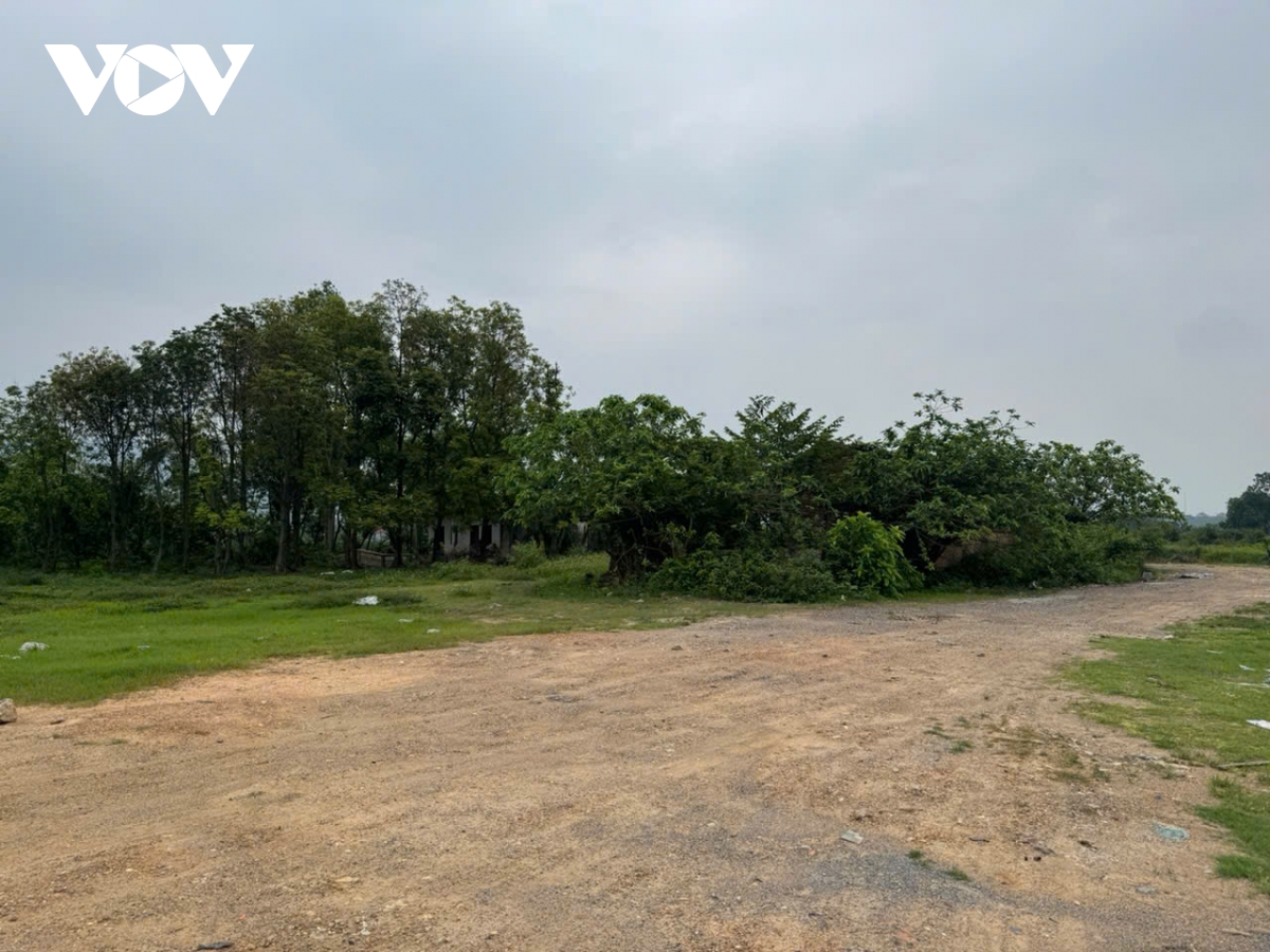ngược đời lãnh đạo xã hồ sơn vĩnh phúc biết sai vẫn làm, dân chịu hậu quả hình ảnh 3 nguoc doi lanh dao xa ho son vinh phuc biet sai van lam, dan chiu hau qua hinh anh 3