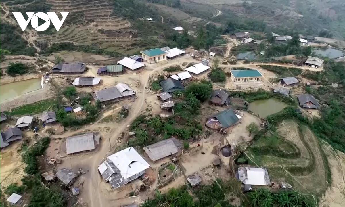 tân uyên hoàn thành chương trình xoá nhà tạm từ phương châm 5 rõ hình ảnh 3 tan uyen hoan thanh chuong trinh xoa nha tam tu phuong cham 5 ro hinh anh 3