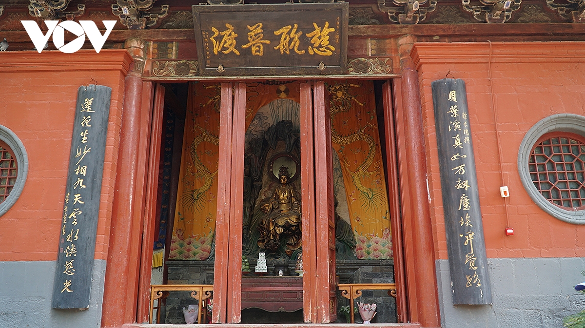 trung quốc hang đá tượng phật, cổ tự ngàn năm ở thành cổ lạc dương hình ảnh 9 trung quoc hang da tuong phat, co tu ngan nam o thanh co lac duong hinh anh 9