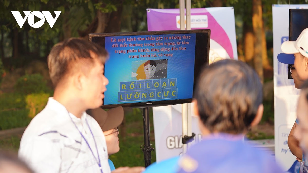 hơn 1.000 người chạy vì cộng đồng không kỳ thị hiv aids hình ảnh 3 hon 1.000 nguoi chay vi cong dong khong ky thi hiv aids hinh anh 3