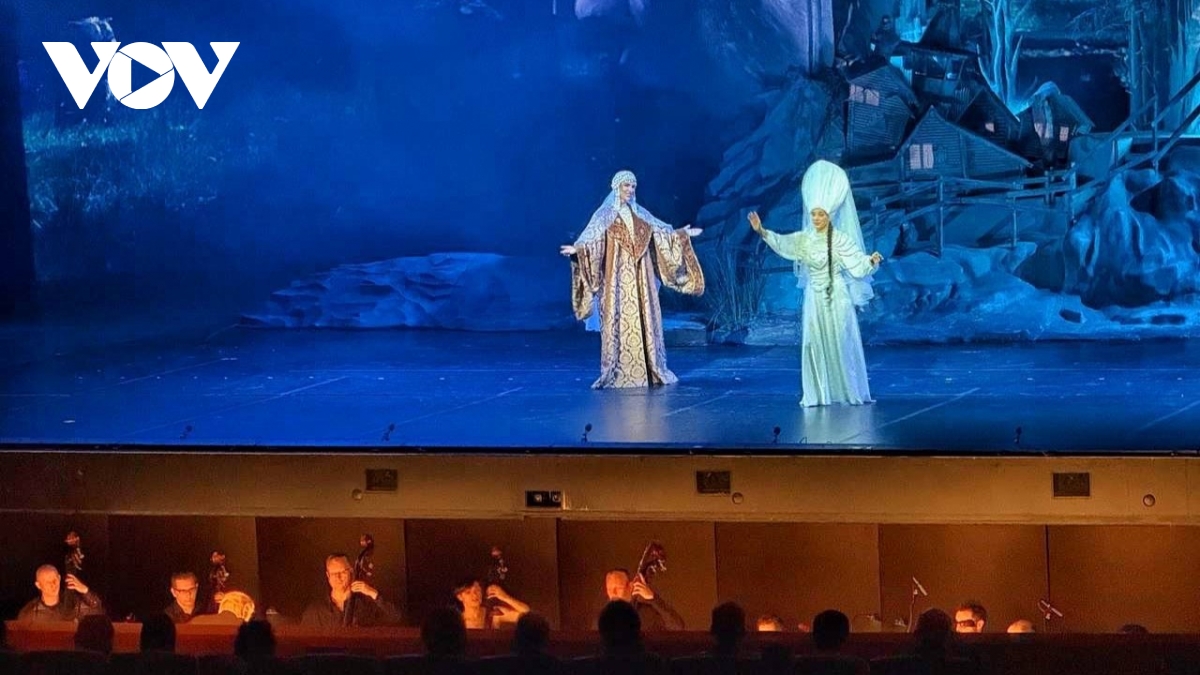 nhà hát mariinsky, lb nga ra mắt vở opera đầu tiên trên thế giới hoàn thiện nhờ ai hình ảnh 1 nha hat mariinsky, lb nga ra mat vo opera dau tien tren the gioi hoan thien nho ai hinh anh 1