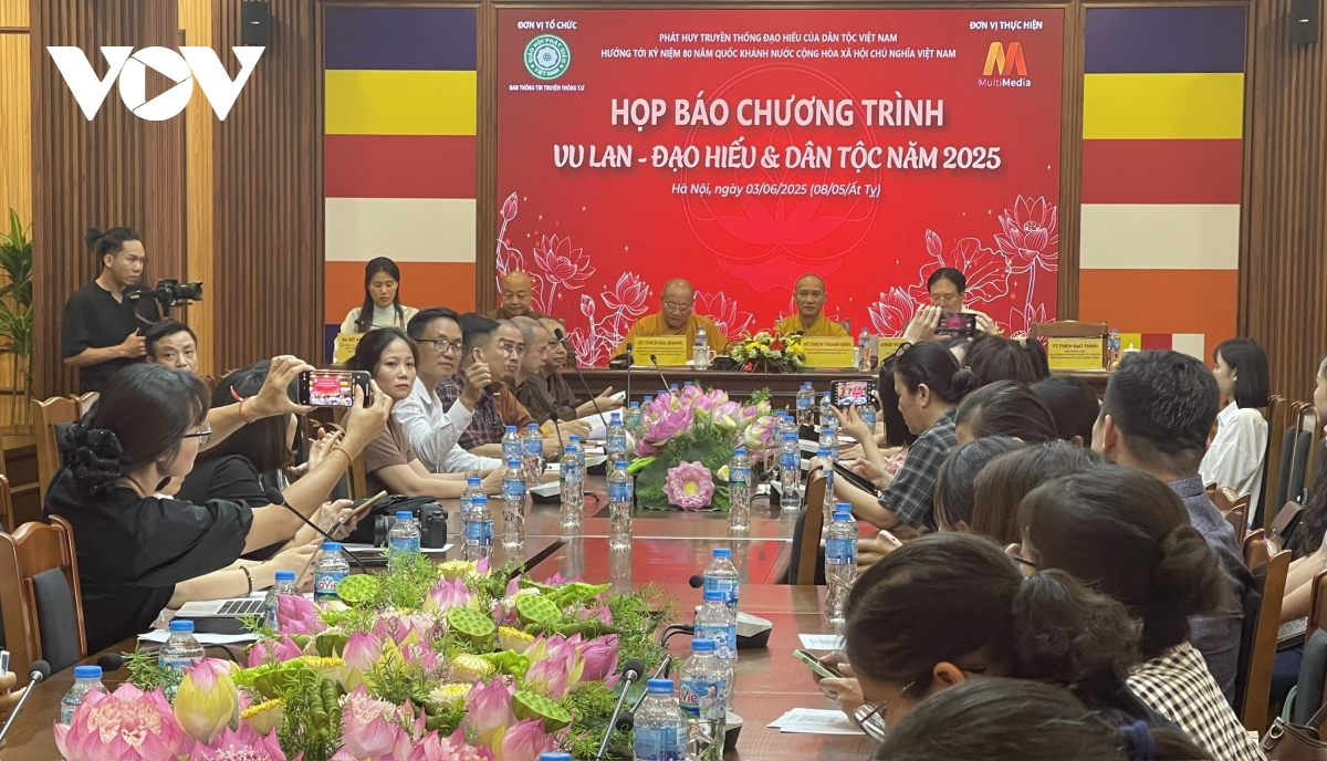 vu lan - Đạo hiếu dân tộc 2025 lan tỏa tinh thần hiếu hạnh, uống nước nhớ nguồn hình ảnh 1 vu lan - Dao hieu dan toc 2025 lan toa tinh than hieu hanh, uong nuoc nho nguon hinh anh 1